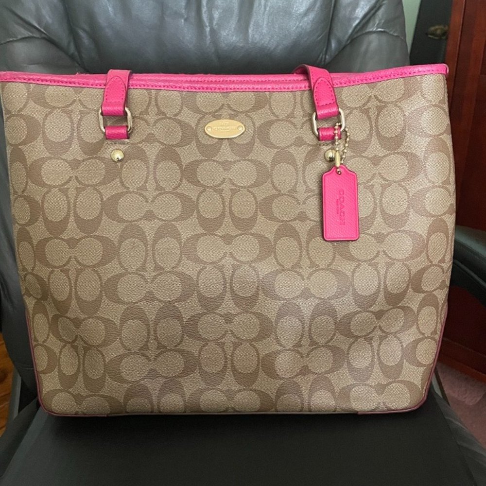Coach Tote/Purse Shoulder Bag
